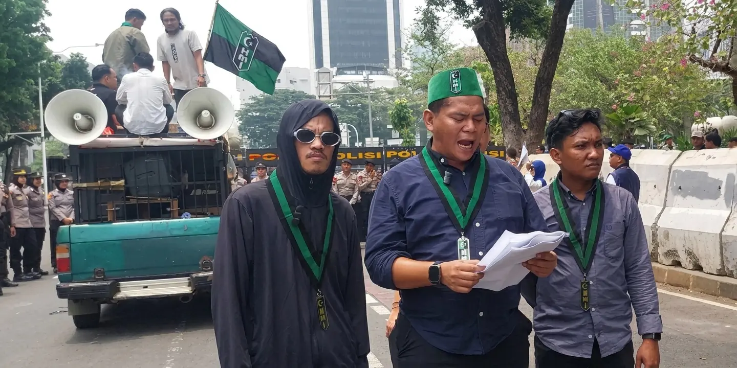 Demo di Monas Saat Sumpah Pemuda, LKBHMI PB HMI Sampaikan 12 Tuntutan kepada Pemerintah