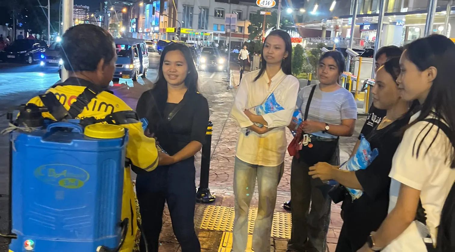 Sambut Hari Sumpah Pemuda, Rukun Sembihingang Polimdo Berbagi Beras kepada Masyarakat di Manado