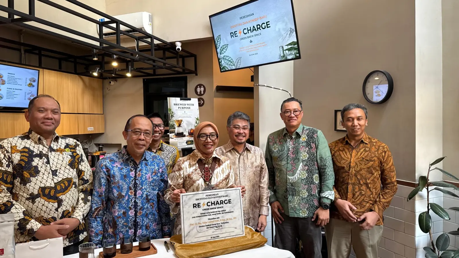 Sinergi Ditjen EBTKE dan PGE: Luncurkan Kopi Canaya di RECHARGE – Green Brew Space