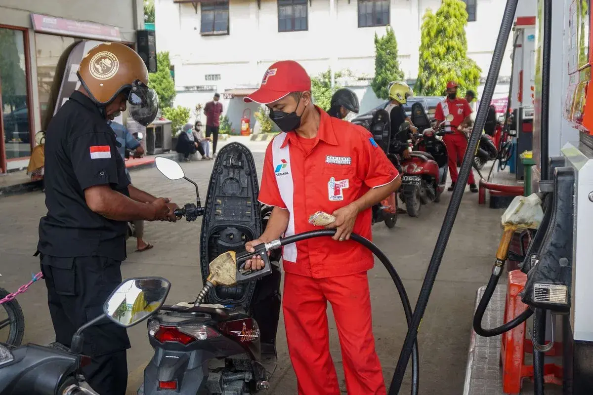 BPH Migas Buka Suara soal Antrean Panjang BBM di Bali